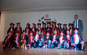 Mehmet Akif’te mezuniyet heyecanı