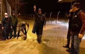 Bayramiç’i yoğun yağış vurdu- Belediye, vatandaşların zararını karşılayacak