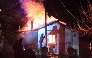 Yassıbağ’da ev yangını